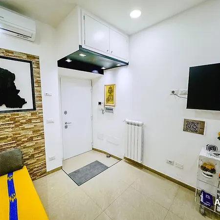 Azadi Flaminio Ferienhaus *